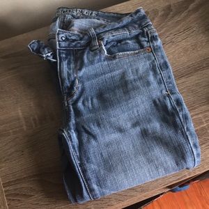 AE Skinny Stretch Medium Wash Jeans - 0 Long